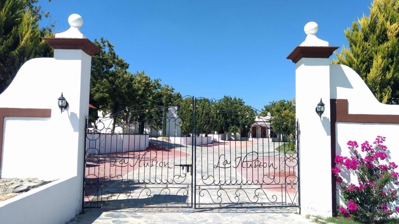 פרס דה לה פואנטה La Ilusion Hotel Campestre Y Balneario מראה חיצוני תמונה