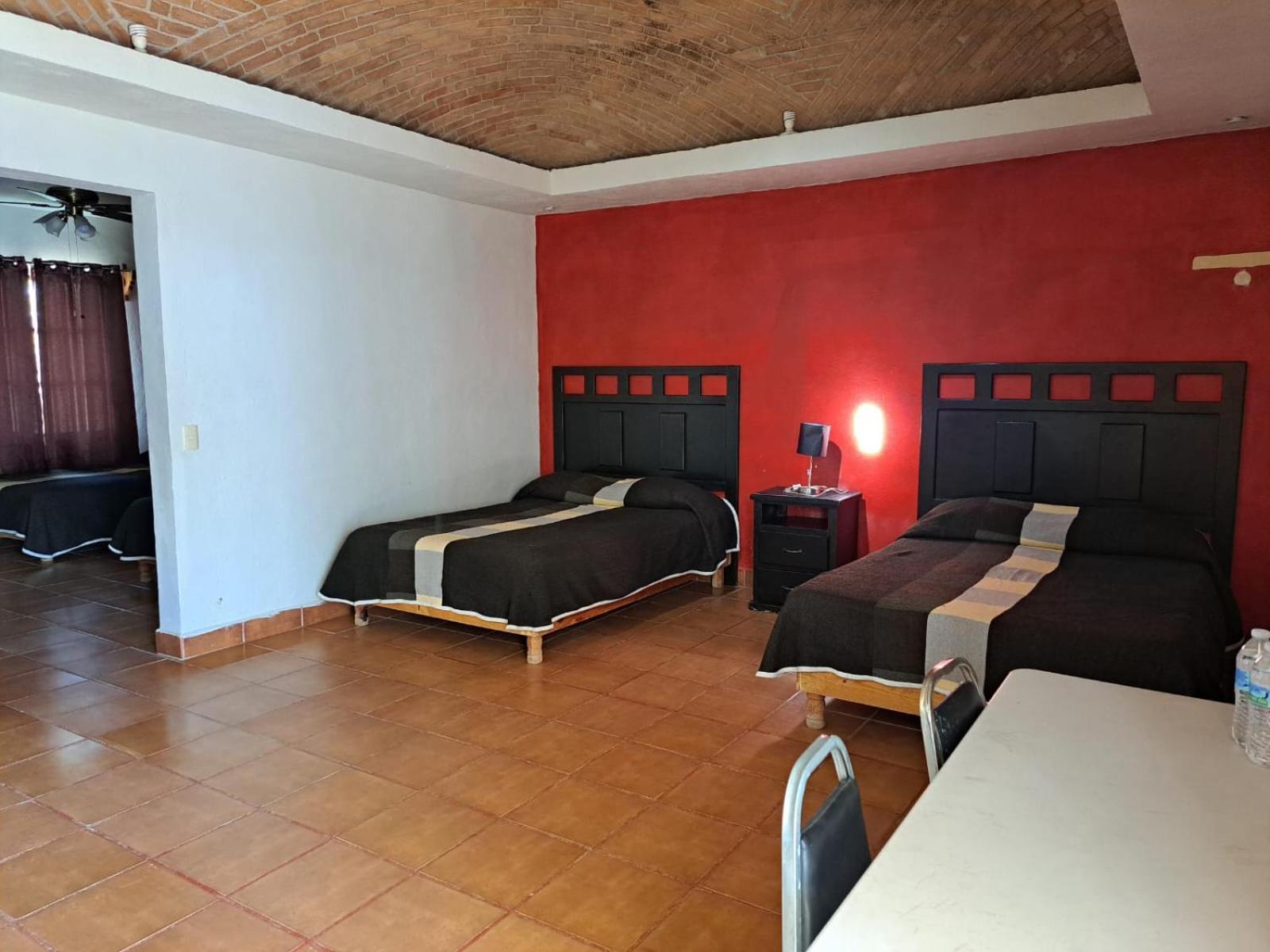 פרס דה לה פואנטה La Ilusion Hotel Campestre Y Balneario מראה חיצוני תמונה
